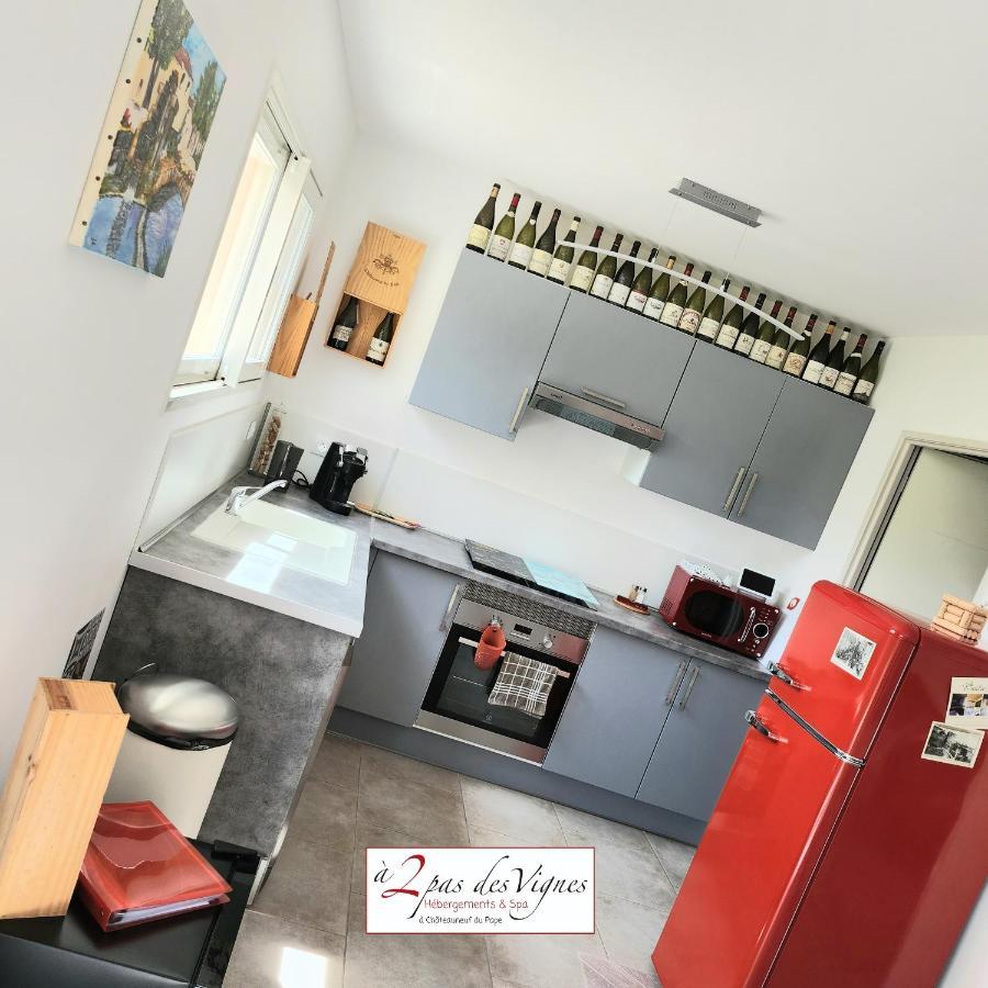 A 2 Pas Des Vignes, Hebergements Et Spa, Maison Numero 6, A Chateauneuf Du Pape Kültér fotó